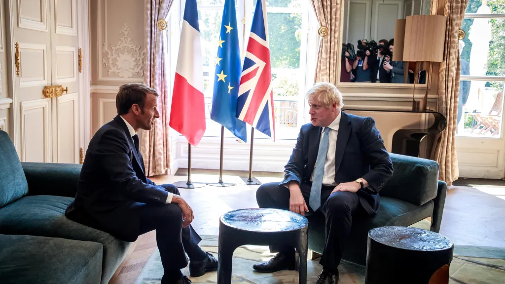 Horizont ČT24: Johnson v Paříži a komentář analytika Kryštofa Kruliše