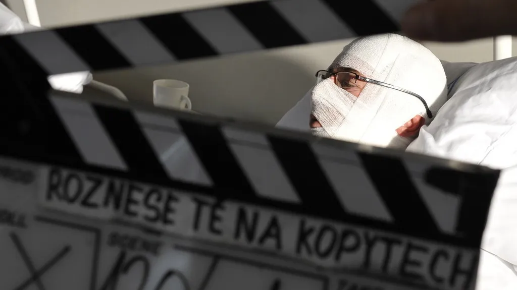 Natáčení filmu Roznese tě na kopytech