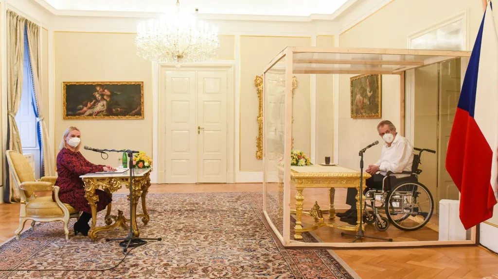 Jana Černochová na schůzce s prezidentem Milošem Zemanem