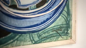 Obraz Františka Kupky Vanoucí modře z roku 1923