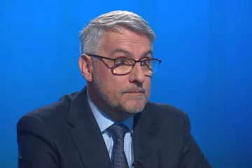 ANO jednat chce, ale ne na „PR akcích“, řekl Metnar ke schůzce o obraně