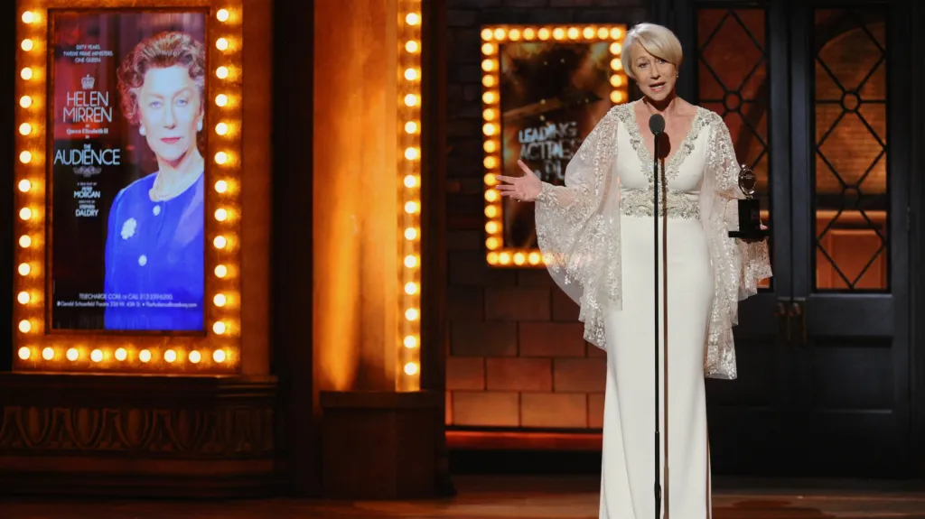 Helen Mirrenová na cenách Tony 2015