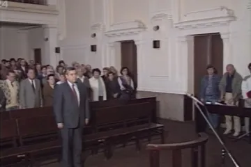 30 let zpět: Poslyšte rozsudek jménem republiky