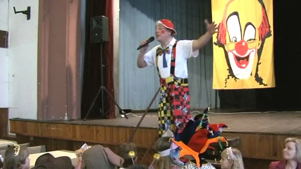 Klaun zahajuje karneval v Boskovicích