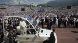 Na Františka čekaly na sarajevském stadionu tisíce lidí