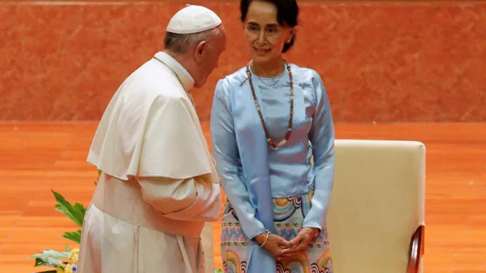 Papež František a Su Ťij