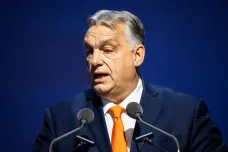 Orbán obvinil Ukrajinu a maďarskou opozici z „očerňující kampaně“