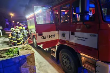 Únik propylenu u nádraží v Břeclavi hasiči zastavili