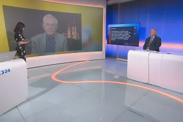 Definovat nadstandardy ve zdravotnictví by bylo složité, shodli se exministři. Opozice i odbory diskusi o příplatcích odmítají