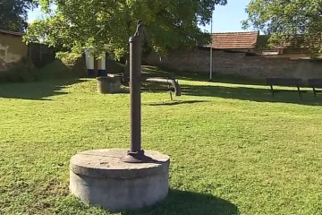 U studní na Kyjovsku přibudou posezení i květiny