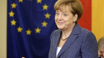 Kancléřka Angela Merkelová u eurovoleb