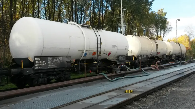 Odvážení státní nafty ze skladů společnosti Viktoriagruppe