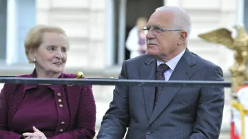 Madeleine Albrightová a Václav Klaus