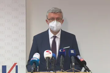 Zálohy na energie u DPI se mají snížit na listopad o polovinu z vyměřené částky, řekl Havlíček