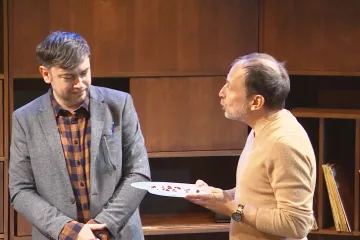 Havlův Vaněk na prknech varšavského divadla. „Fascinující, co dokáže snést a jít dál,“ říká režisérka