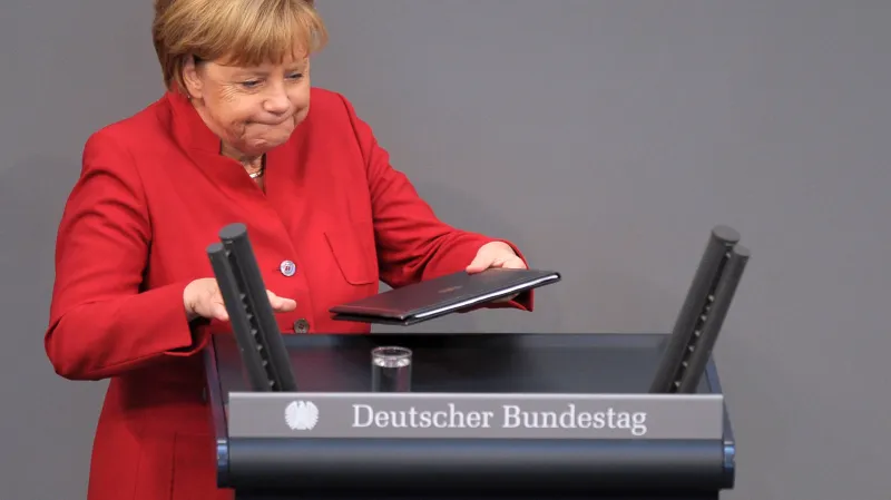 Merkelová odmítá zásadně změnit svou uprchlickou politiku