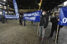 Zaměstnanci hutních firem demonstrovali v Ostravě za evropskou ocel