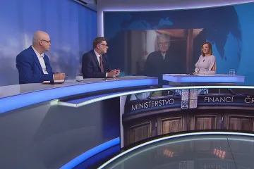 Plánovaný schodek 295 miliard není zásadní, shodují se Rusnok a Špidla. Rozpočet podle nich odpovídá mimořádné době