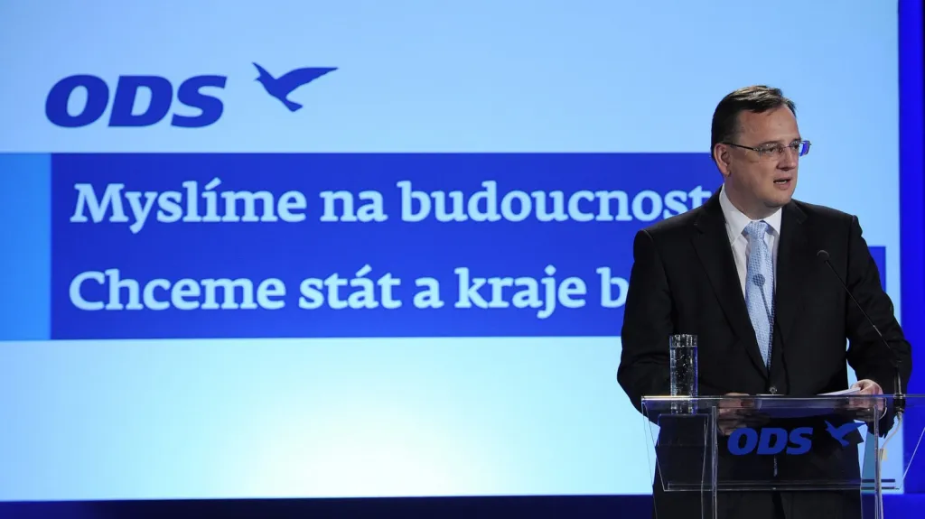 Premiér Petr Nečas