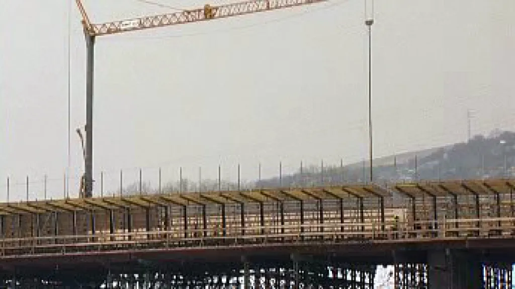 Rozestavěný most v Litoměřicích