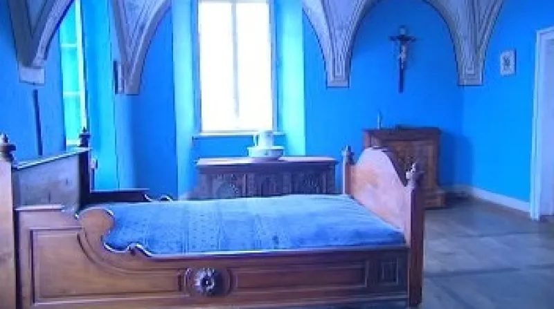 Starý Czernínský zámek v Chudenicích na Klatovsku bude možná v nejbližší době na prodej.