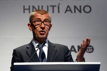 Babiš na sněmu kritizoval papaláše v hnutí i snahu o kumulaci funkcí