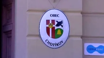 Znak obce Chotíkov