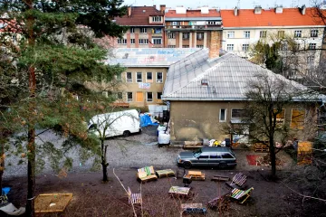 Žižkovskou Kliniku začne ve čtvrtek vyklízet exekutor. Aktivisté se chtějí nenásilně bránit