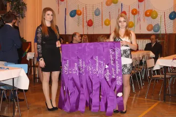 Ples v Lomnici nad Popelkou předznamenal zkoušku z dospělosti