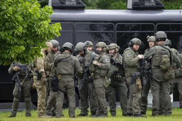 V Minnesotě útočník zastřelil političku a jejího manžela
