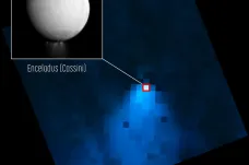 Měsíc Saturnu chrlil vodu do výšky deseti tisíc kilometrů. Pozoroval to Webbův teleskop