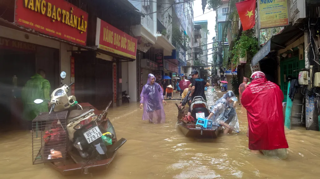 Povodně v hlavním vietnamském městě Hanoji