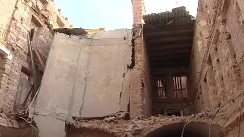 Trosky zříceného domu v Soukenické