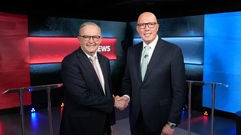 Australský premiér Anthony Albanese a opoziční lídr Peter Dutton