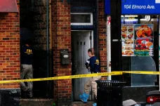 Údajný útočník z Manhattanu je obviněn z pokusu o vraždu pěti policistů
