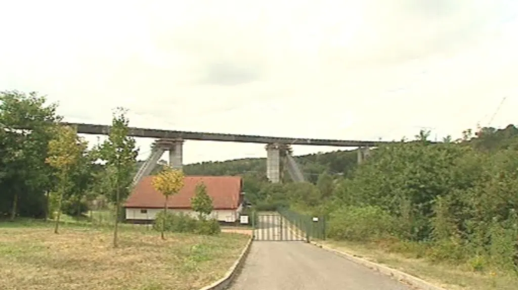 Lochkovský most