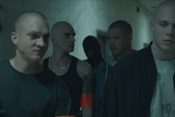 Recenze: Známá kauza ve filmovém ztvárnění neztrácí napětí. Ostrým nožem hledá pachatele nepotrestané vraždy