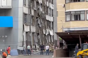 Rusko zabíjelo v Sumské oblasti, Ukrajina zasáhla mosty na Krym