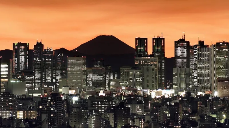 Sopka Fudži je v bezprostřední blízkosti Tokia