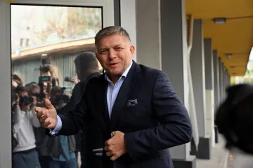 Fico se bude ucházet o premiérský post. Šimečka chce jeho návratu k moci zabránit