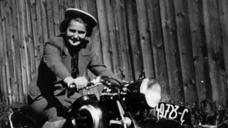 Ludmila Slavíková v roce 1938