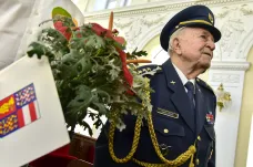 Sovětský generál jej odsoudil k smrti. Otakar Pospíšil nyní získal medaili za odpor proti okupaci