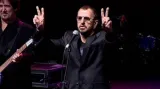 Ringo Starr zdraví Prahu