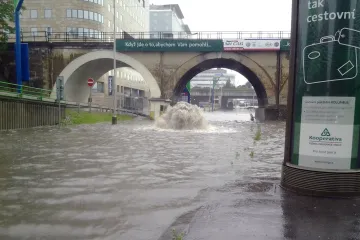 Jak se chránit, dostanete-li se do zatopené oblasti? Zdraví je na prvním místě!