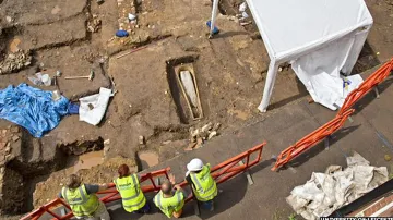 Rakev nalezená nedaleko ostatků Richarda III.