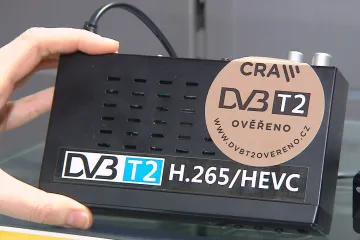 Lidé nakupují spíš levnější set-top boxy. Zájem o přístroje podporující HbbTV brzdí vyšší cena