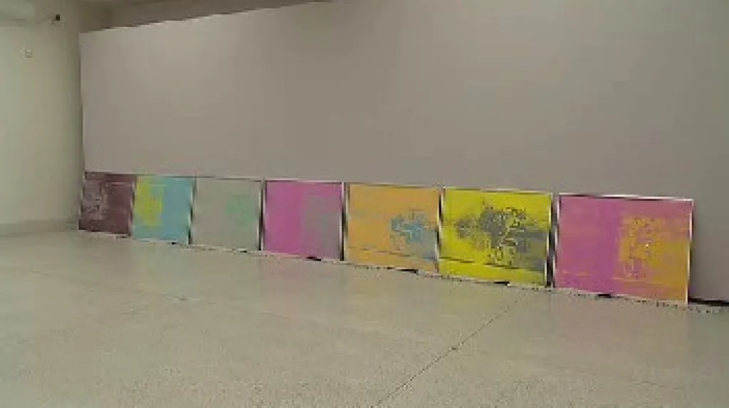 Příprava výstavy Monet - Warhol v NG