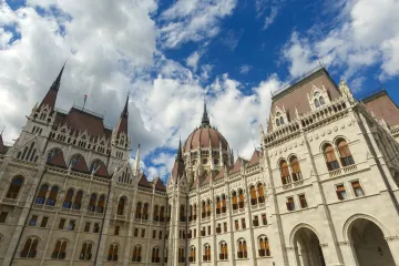 Maďarsko může uplatňovat vlastní pravidla, rozhodl tamní ústavní soud. Nezkoumal nadřazenost práva EU