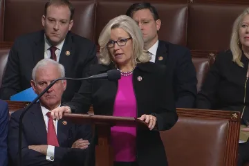 Republikánka Cheneyová bude čelit dalšímu pokusu o odvolání. Straníci jí vyčítají kritiku Trumpa