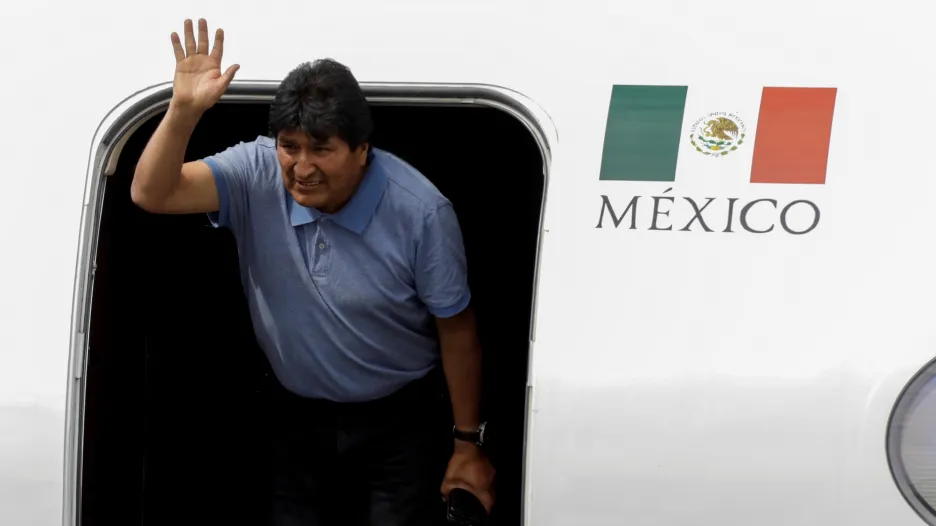 Evo Morales přiletěl do Mexika